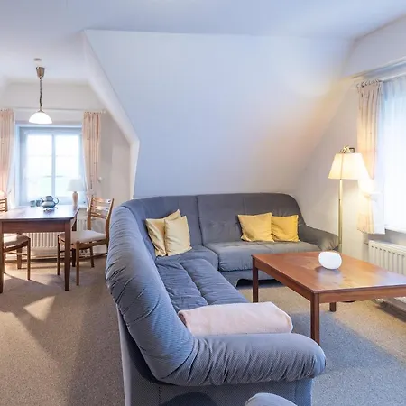 Direkt Am Deich - Ferienwohnung Amrum Im Gaestehaus Am Badedeich Dagebuell Exterior photo